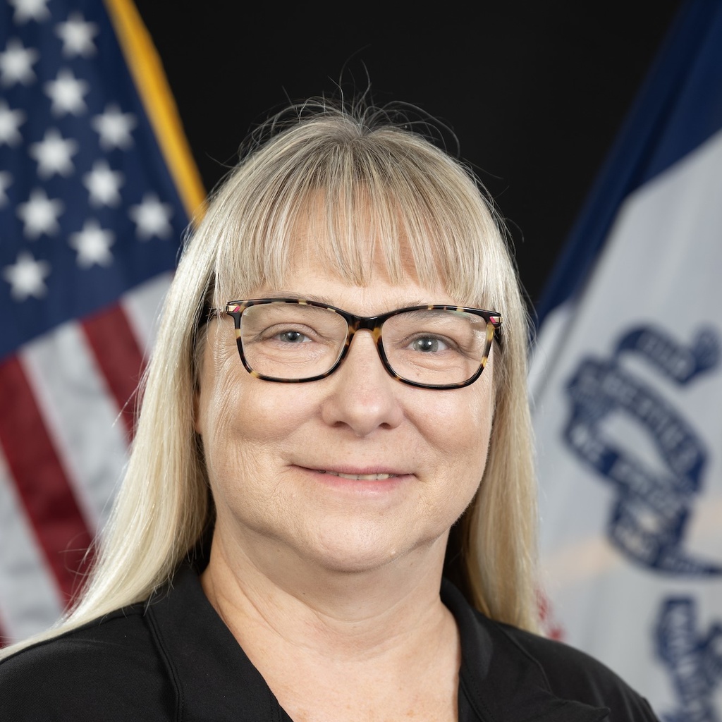 Portrait of Janet Wieland